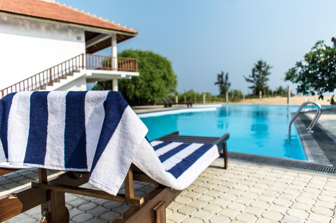 Ladja Beach Resort Ambalantota Εξωτερικό φωτογραφία